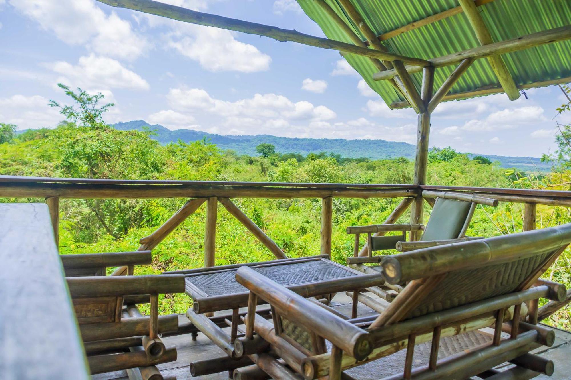 Meru Mbega Lodge Usa River Екстер'єр фото