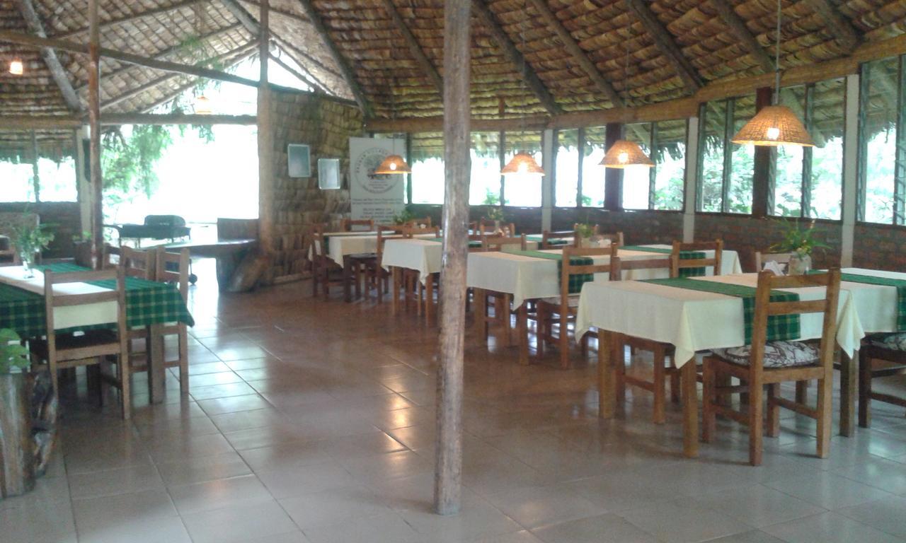 Meru Mbega Lodge Usa River Екстер'єр фото