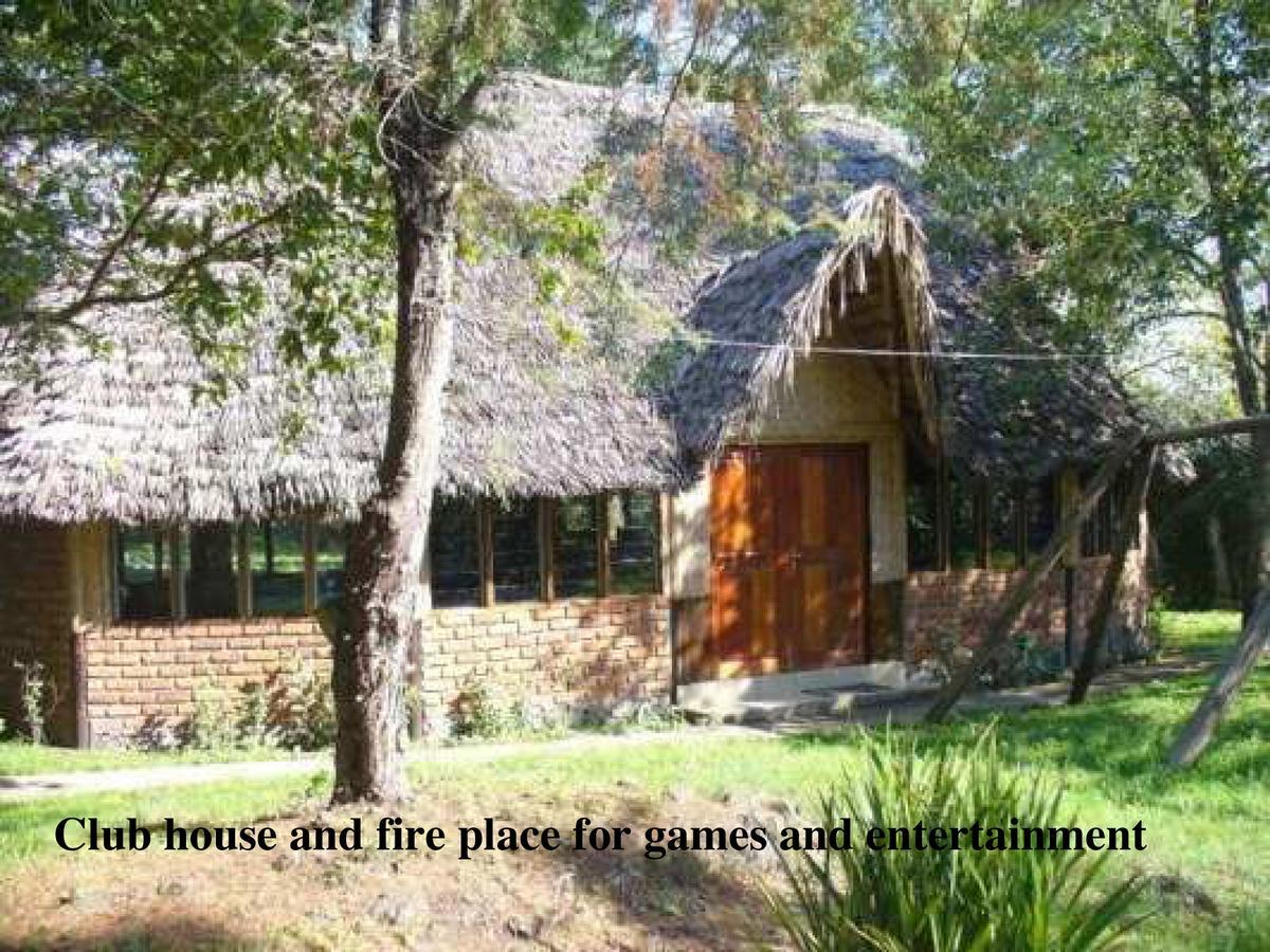 Meru Mbega Lodge Usa River Екстер'єр фото