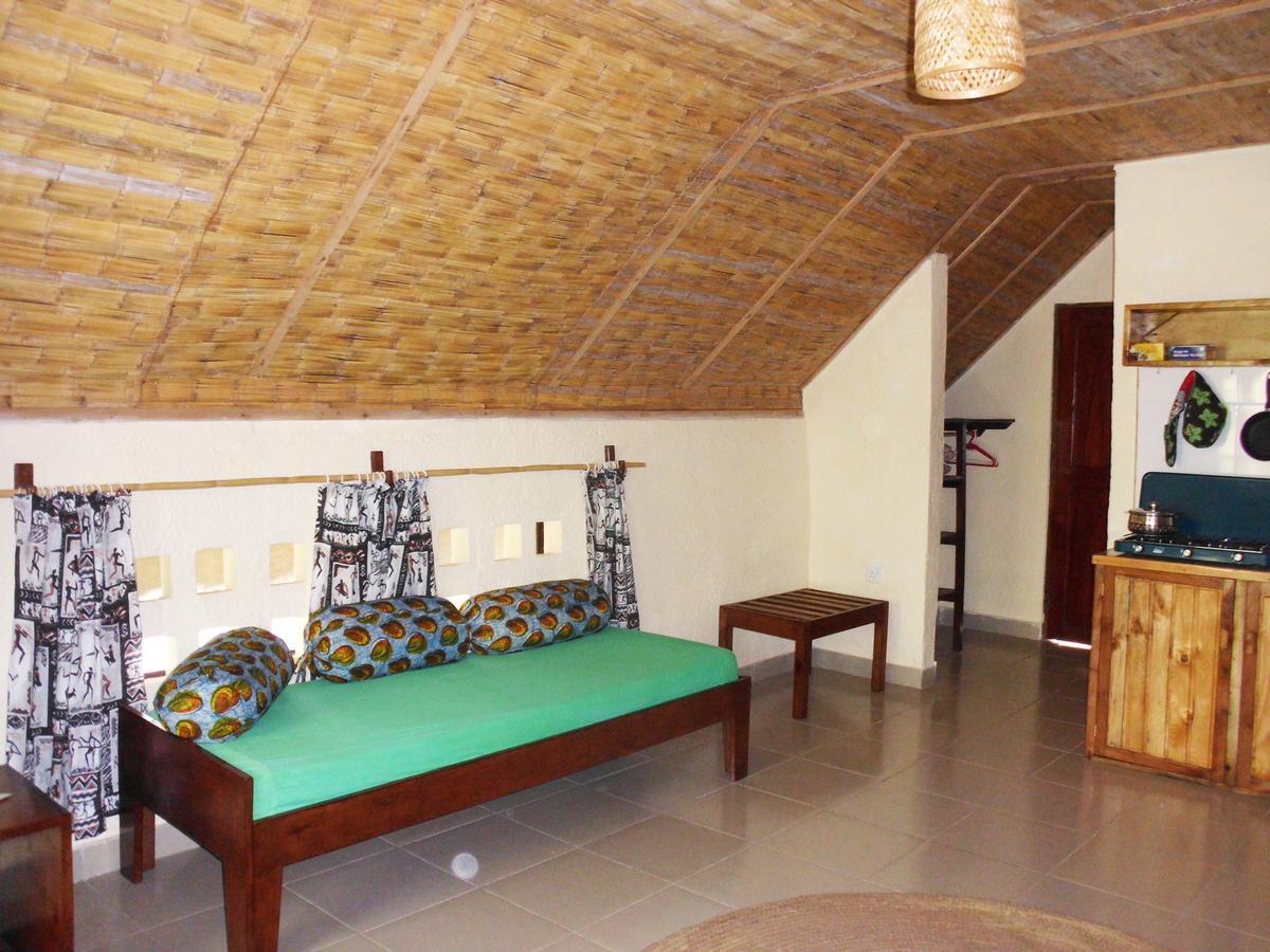 Meru Mbega Lodge Usa River Екстер'єр фото