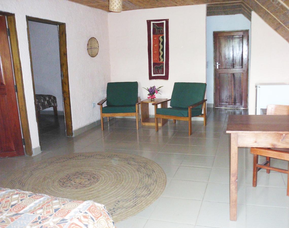 Meru Mbega Lodge Usa River Екстер'єр фото
